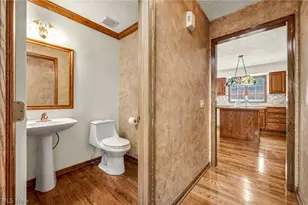 92 Ravenshollow Dr, Cuyahoga Falls, OH 44223 - Photo 15