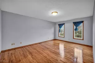 92 Ravenshollow Dr, Cuyahoga Falls, OH 44223 - Photo 23