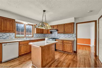 92 Ravenshollow Drive, Cuyahoga Falls, OH 44223 - Photo 13