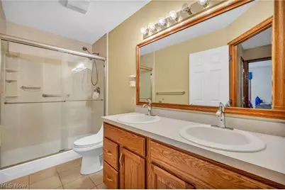 92 Ravenshollow Drive, Cuyahoga Falls, OH 44223 - Photo 25