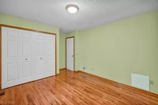 92 Ravenshollow Dr, Cuyahoga Falls, OH 44223 - Photo 21