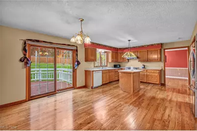 92 Ravenshollow Drive, Cuyahoga Falls, OH 44223 - Photo 13