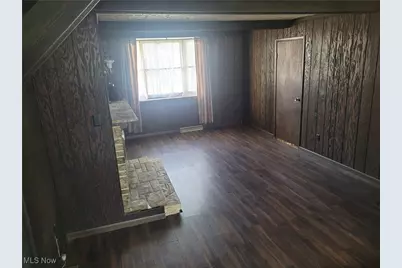 447 8th Street, Struthers, OH 44471 - Photo 9