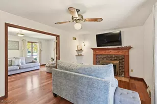 951 S Azalea Blvd, Barberton, OH 44203 - Photo 15