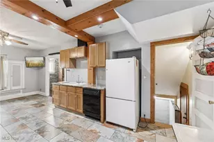 1312 W 93rd St, Loveland, OH 44102 - Photo 11