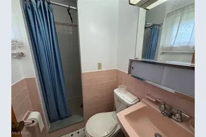 4 Walnut Avenue, Bridgeport, OH 43912 - Photo 13