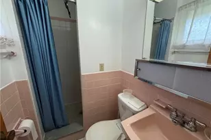 4 Walnut Ave, Bridgeport, OH 43912 - Photo 13