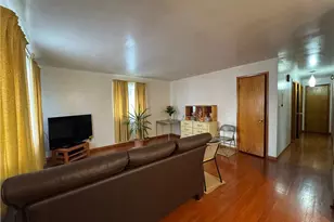 4 Walnut Ave, Bridgeport, OH 43912 - Photo 7