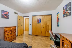 1212 E 15th St, Ashtabula, OH 44004 - Photo 25