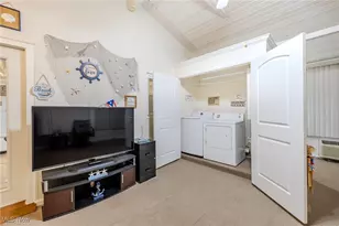 1212 E 15th St, Ashtabula, OH 44004 - Photo 17