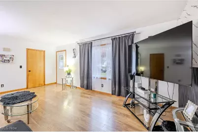 1212 E 15th Street, Ashtabula, OH 44004 - Photo 5