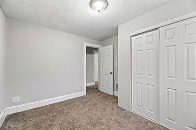 10918 Linnet Avenue, Loveland, OH 44111 - Photo 19