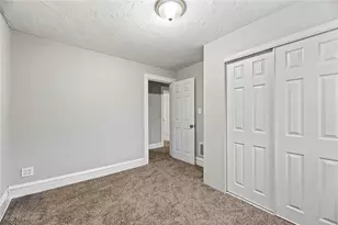 10918 Linnet Ave, Loveland, OH 44111 - Photo 19
