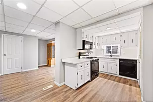 10918 Linnet Ave, Loveland, OH 44111 - Photo 11