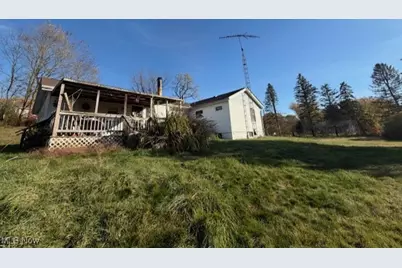 48712 Bloomfield Avenue, East Liverpool, OH 43920 - Photo 5