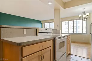 12520 Edgewater Dr, Oakwood, OH 44107 - Photo 21