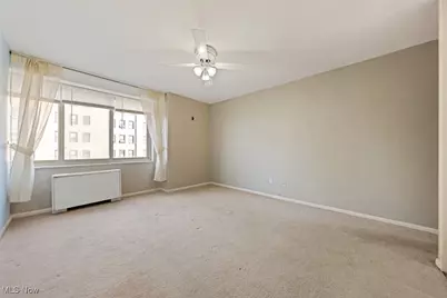 12520 Edgewater Drive #608, Oakwood, OH 44107 - Photo 29