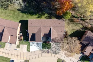 136 Kimrose Ln, Grandview Heights, OH 44147 - Photo 27