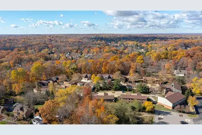 136 Kimrose Lane, Grandview Heights, OH 44147 - Photo 29