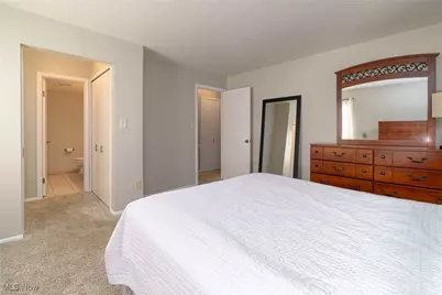 136 Kimrose Lane, Grandview Heights, OH 44147 - Photo 17