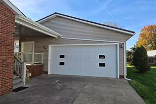 9369 Chestnut Ave SE, East Sparta, OH 44626 - Photo 5