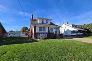 9369 Chestnut Ave SE, East Sparta, OH 44626 - Photo 3