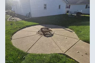 9369 Chestnut Avenue SE, East Sparta, OH 44626 - Photo 7