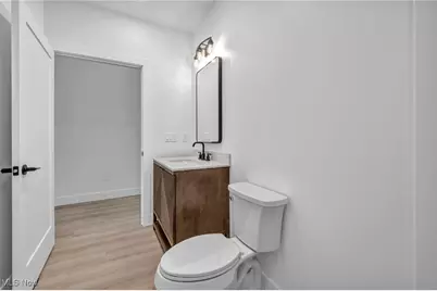 455 S Van Buren Avenue, Barberton, OH 44203 - Photo 29