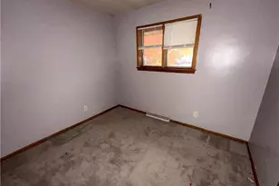 3380 Sunnybrooke Dr, Youngstown, OH 44511 - Photo 7