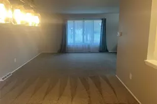 14292 Trenton Ave, Strongsville, OH 44136 - Photo 7