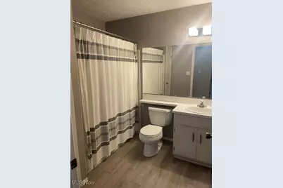 14292 Trenton Avenue, Strongsville, OH 44136 - Photo 17