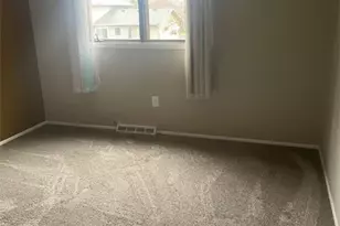 14292 Trenton Ave, Strongsville, OH 44136 - Photo 15