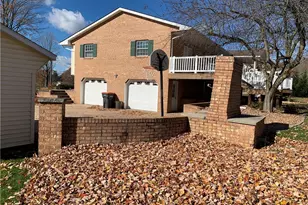 15054 Strader Rd, East Liverpool, OH 43920 - Photo 3