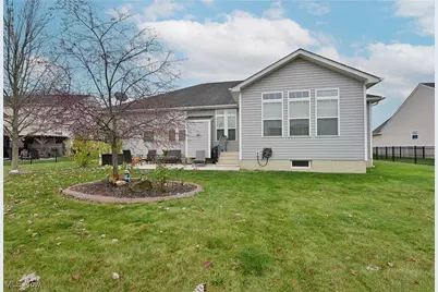 8727 Hazelwood Run, North Ridgeville, OH 44039 - Photo 45