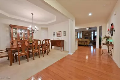 8727 Hazelwood Run, North Ridgeville, OH 44039 - Photo 7