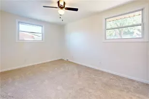 704 Douglas Ave, Wintersville, OH 43953 - Photo 23