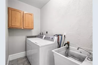 6110 W Clinton Avenue, Loveland, OH 44102 - Photo 31