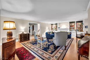 5671 Bastille Pl, Columbus, OH 43215 - Photo 15