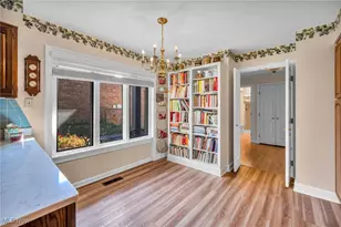 5671 Bastille Pl, Columbus, OH 43215 - Photo 19