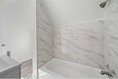 3902 W 37th Street, Loveland, OH 44109 - Photo 13