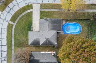 5658 N Circle View Dr, Green Hills, OH 44131 - Photo 23