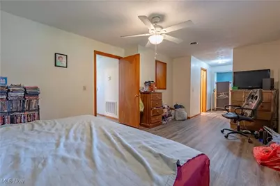 1715 High Street, Louisville, OH 44641 - Photo 37