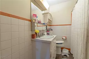 1715 High St, Louisville, OH 44641 - Photo 23