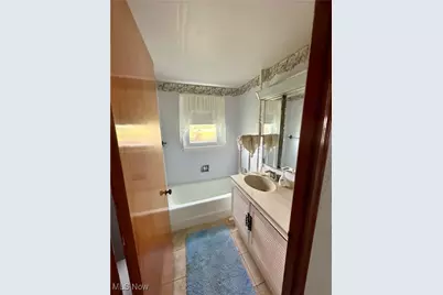 32 Locust Hill Road, Chester, WV 26034 - Photo 17