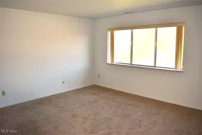 255 N Portage Path #409, Akron, OH 44303 - Photo 11