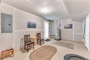 836 Carnation Ct, Akron, OH 44303 - Photo 27