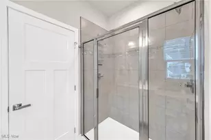 836 Carnation Ct, Akron, OH 44303 - Photo 19