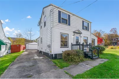 269 W Dennick Avenue, Youngstown, OH 44504 - Photo 1