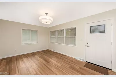 213 Klinger Street, Coventry, OH 44319 - Photo 13