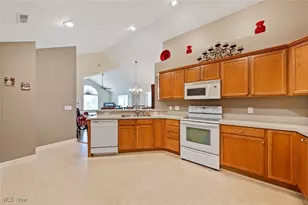 1409 Newman Dr, Brunswick Hills, OH 44212 - Photo 23